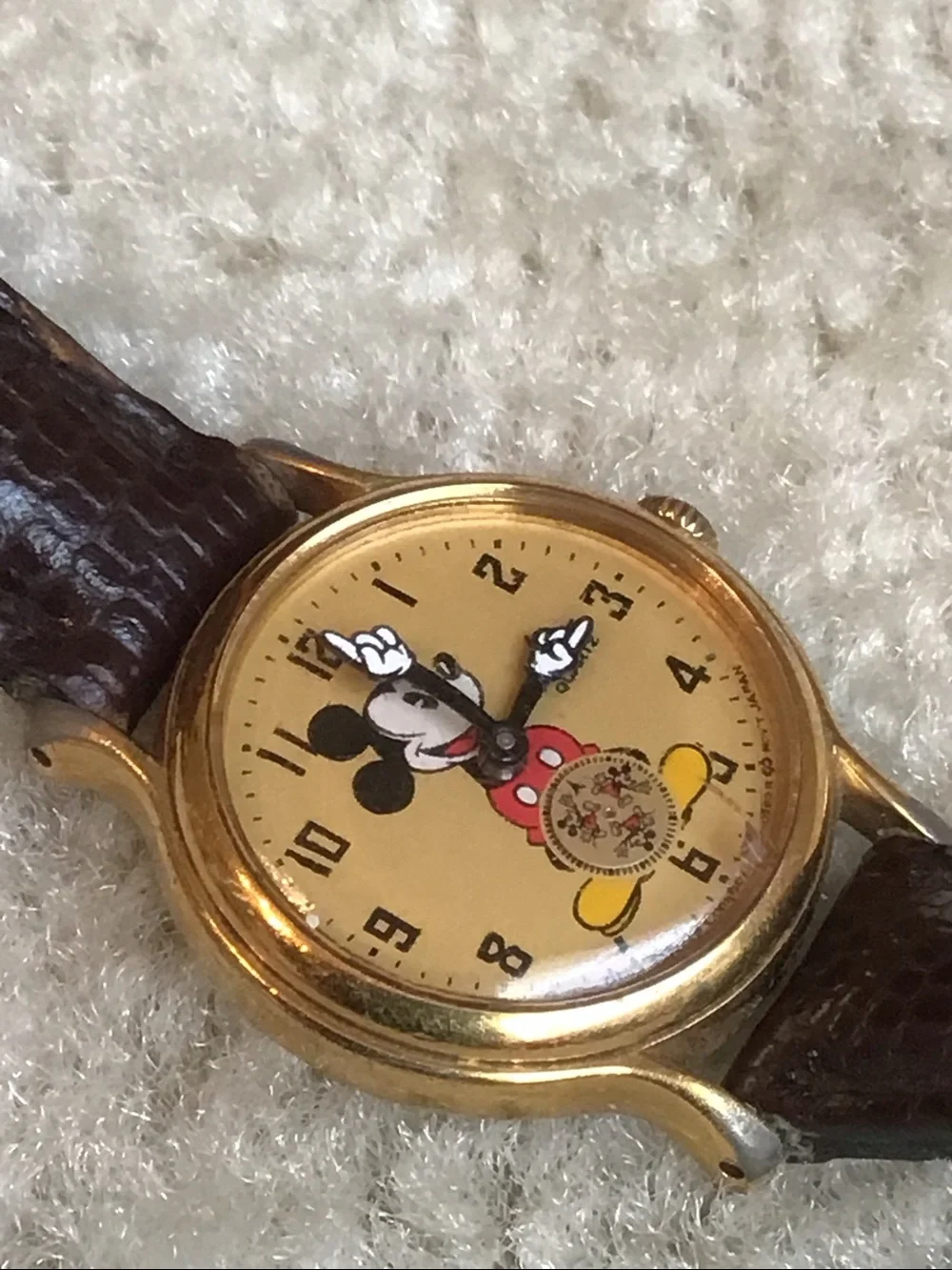 Vintage Lorus Mickey Mouse Watch with Sub-dial V802-0090 RO